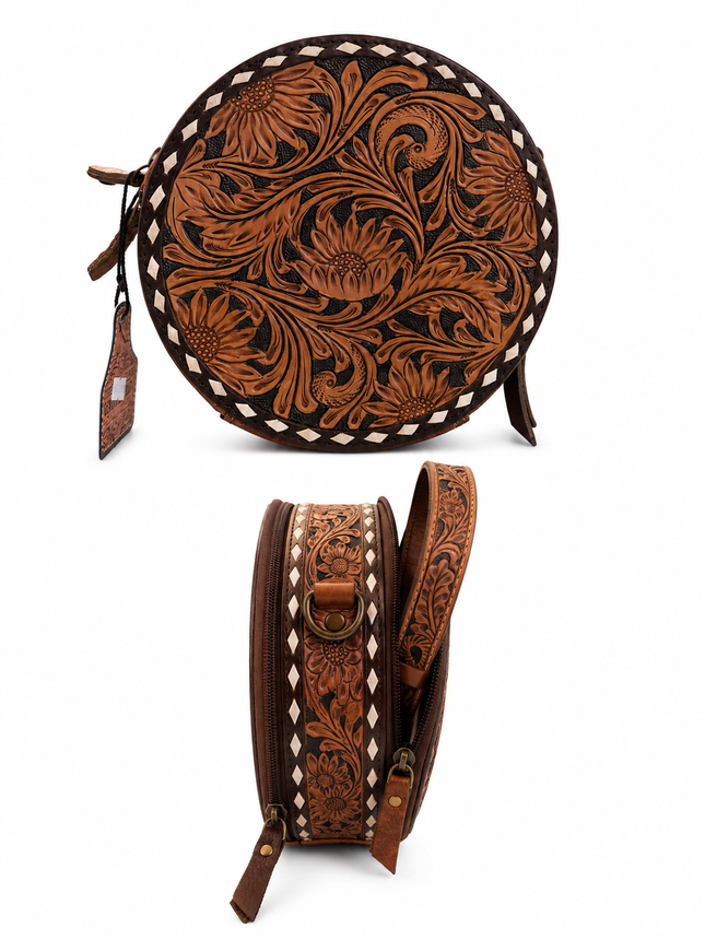 Tooled Leather Canteen Purse: Buckstitch