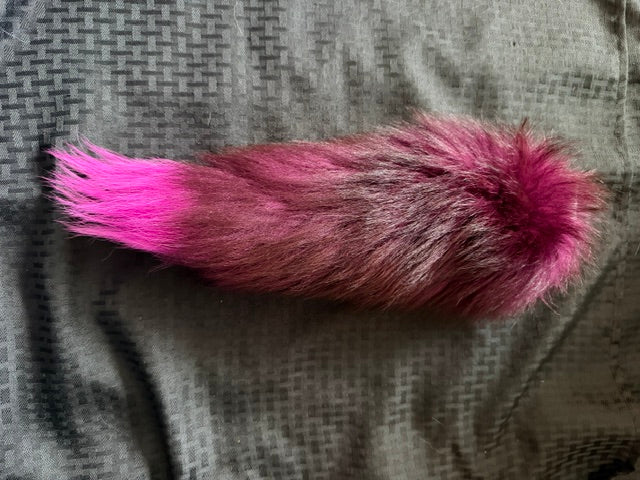 Colored Fox Tail: Pink and Black