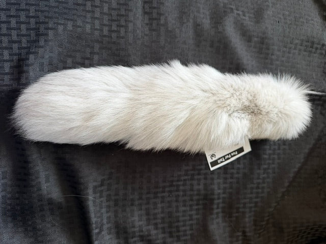 Colored Fox Tail: White