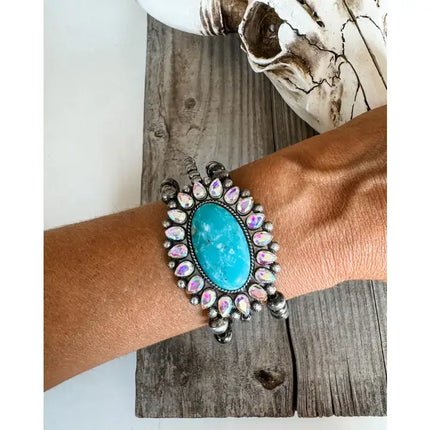 3 Layered Navajo Pearl Stretch Bracelet w/ Turquoise Stone