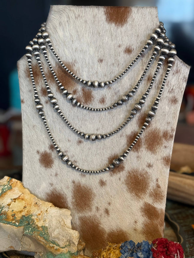 18" Graduated Sterling Pearls Necklace